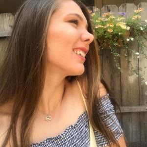 Meet your Posher, Hailey